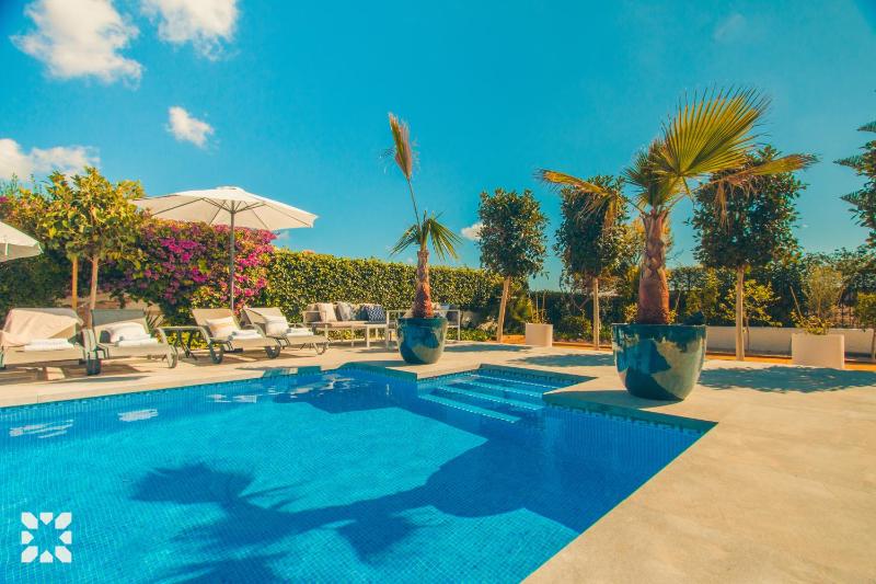 Villa Ladera by Abahana Villas - image 13