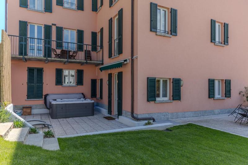 Superior Apartment image 2
