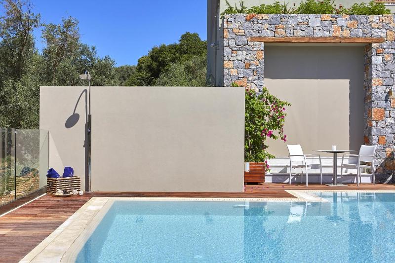 Mystery Skiathos Luxury Residence - image 15