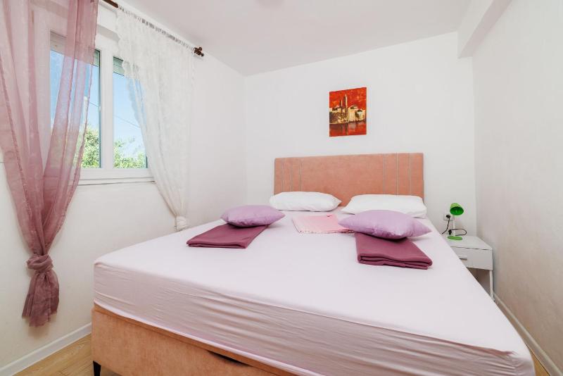 Apartments Ivan - image 2