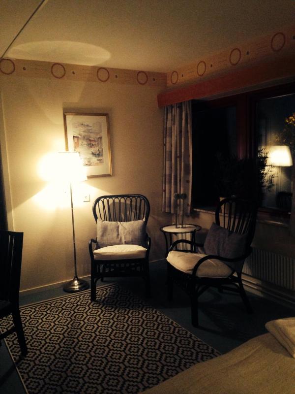 Double Room image 3