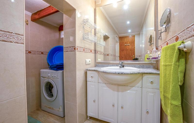 Two-Bedroom Holiday Home image 3