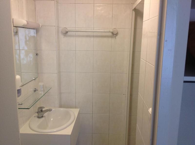 Business Single Room image 2