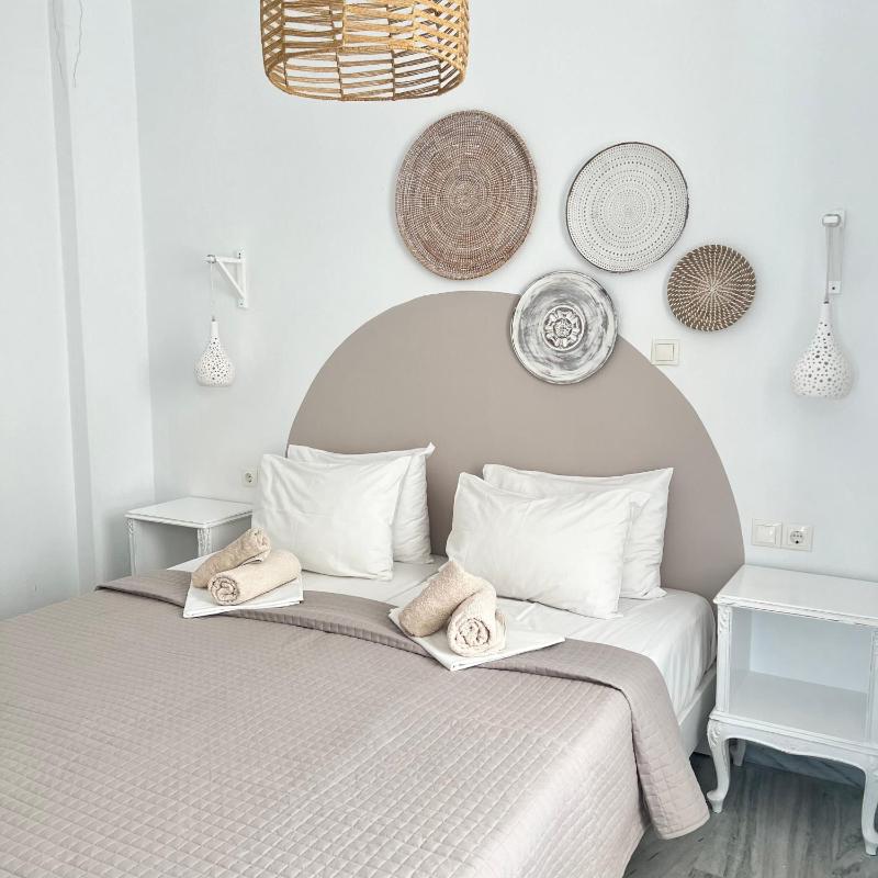 Double Room image 1