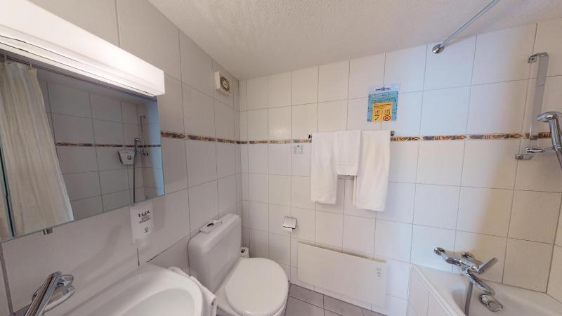Double Room with Castle View image 1