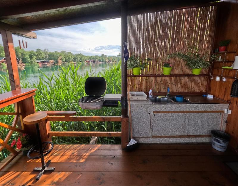 Bamboo River House - image 8
