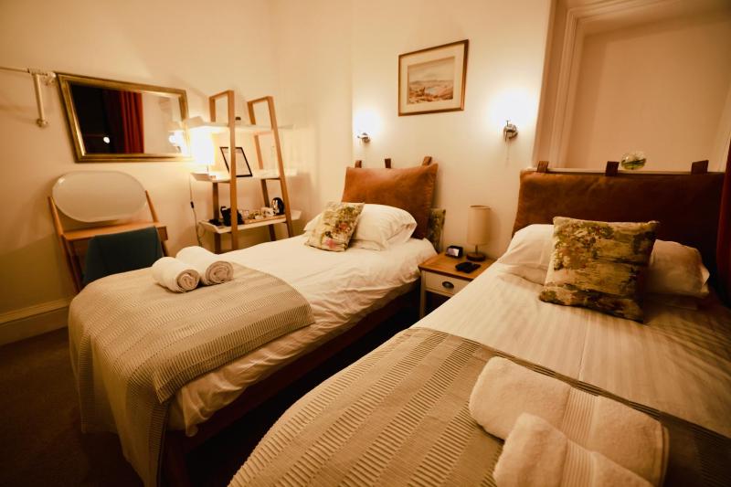 Double or Twin Room image 1