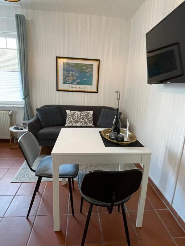 1-Zimmer-Apartment image 3