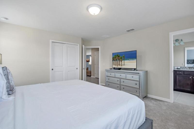 All Vacation Dreams Newest Home Windsor Island - image 30