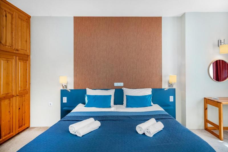 Corvin Hotel Budapest Residence - image 6