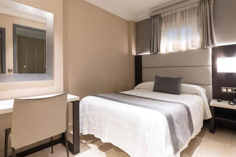 Small Single Interior Room XS image 4