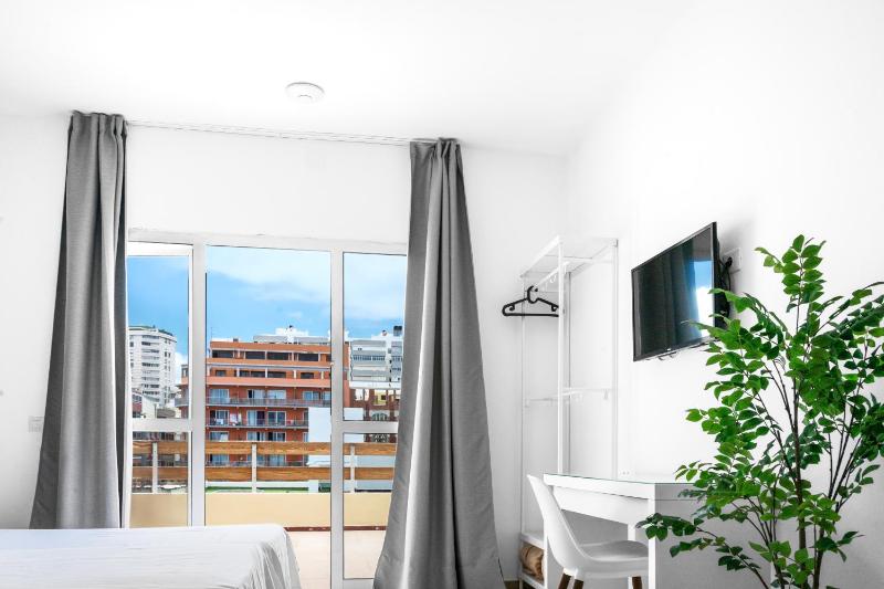 Hotel Valencia - image 26