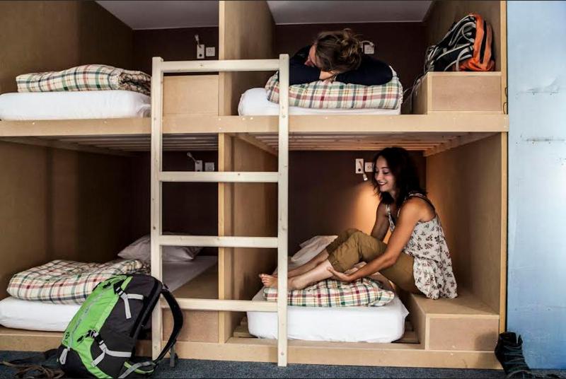 Single Bed in Dormitory Room image 3