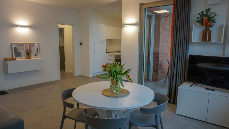 Sirmio Apartments - Darsena Stay - image 7