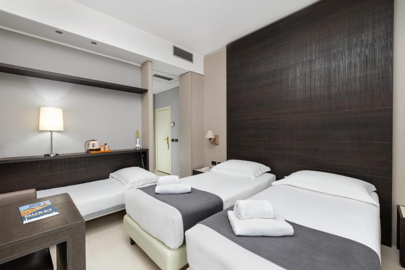 Triple Room image 1