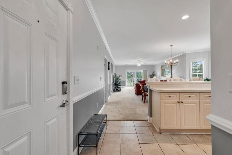 Elegant 3BR Condo at Magnolia Pointe - image 7