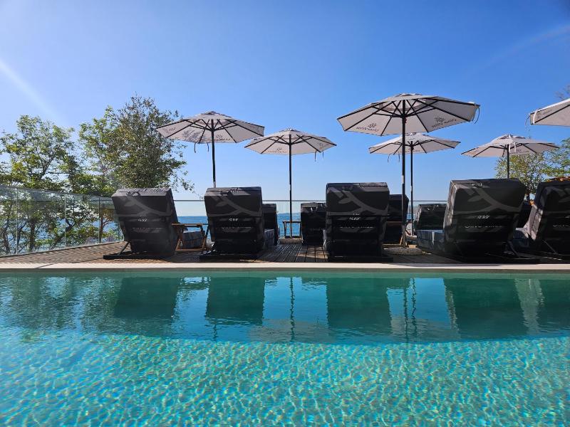 Olive Villas Beach Hotel - image 4