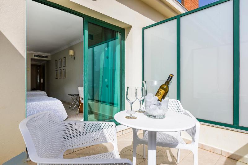 Hotel Torremar - Mares - image 48