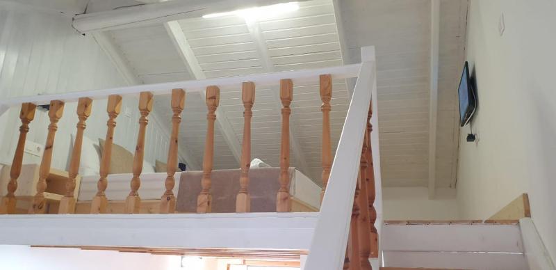 Duplex Studio Apartment with Balcony and Sea View image 4