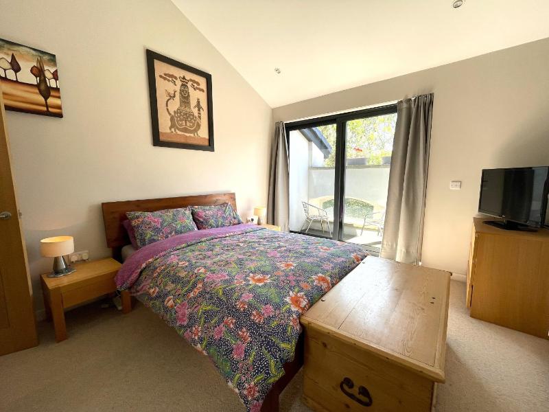 Hampton Hall - Wonderful Converted Home in Redland - image 22