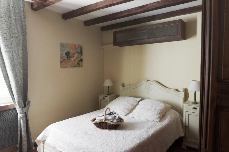 Double Room image 1
