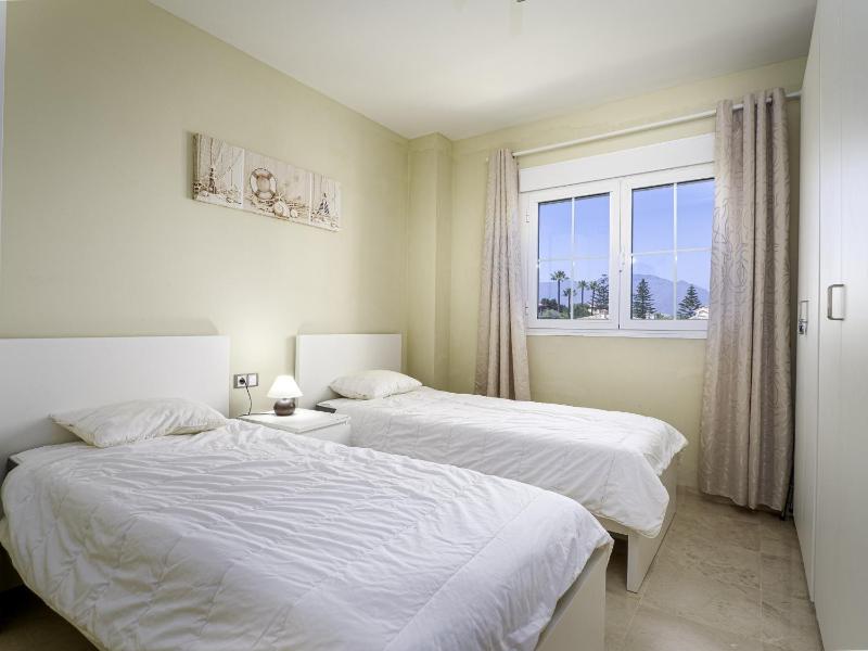 2101-Nice penthouse in complex with pools - image 2
