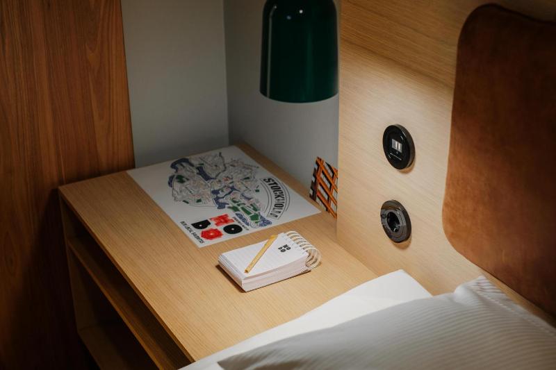 Economy Double Room (No Window) image 3
