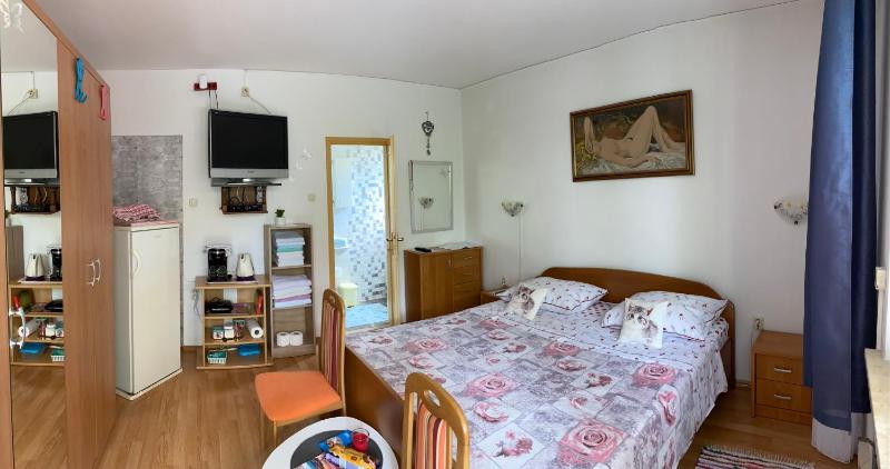 Apartment and room Josip 2007 - image 11