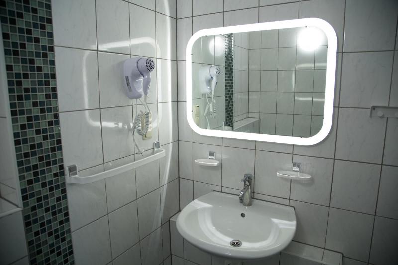 Garni Hotel Rödelheimer Hof - image 5