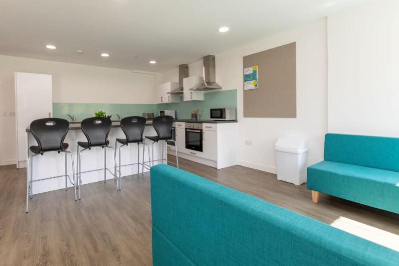 For Students Only Print Hall 10 min walk to University of Bristol - image 13