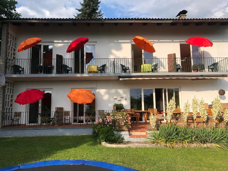 Double or Twin Room with Balcony and Lake View image 3