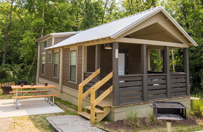Two-Bedroom House image 4