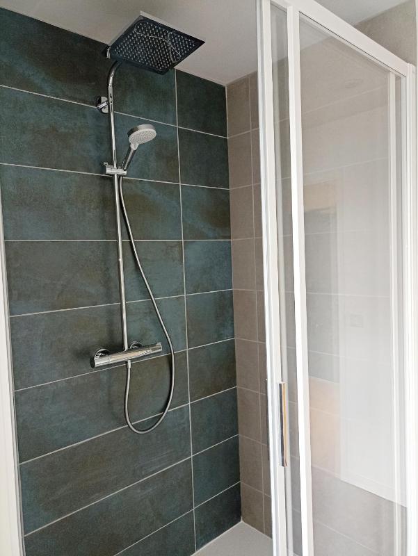 Deluxe Double or Twin Room image 1