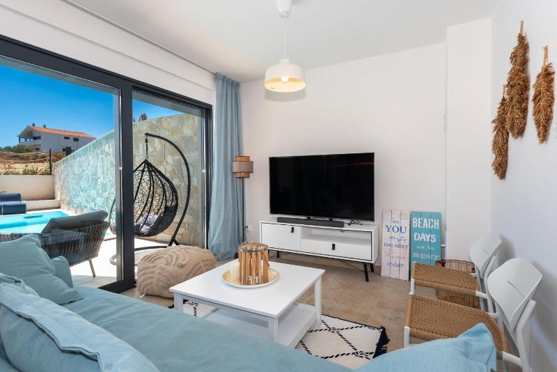 Villa Navy Lemon - image 4