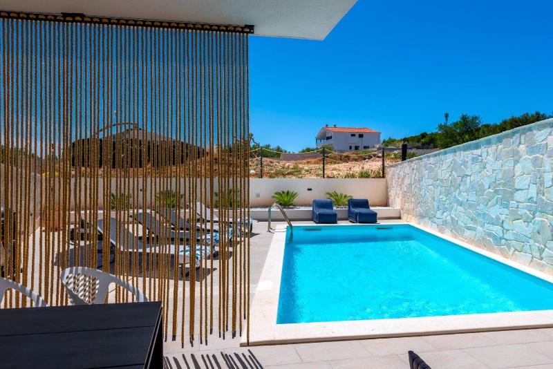 Villa Navy Lemon - image 15