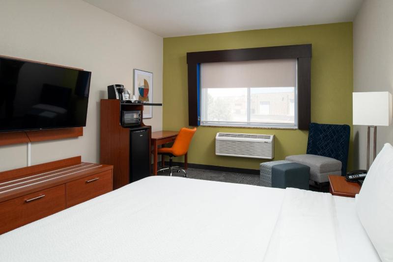 Standard Room image 3