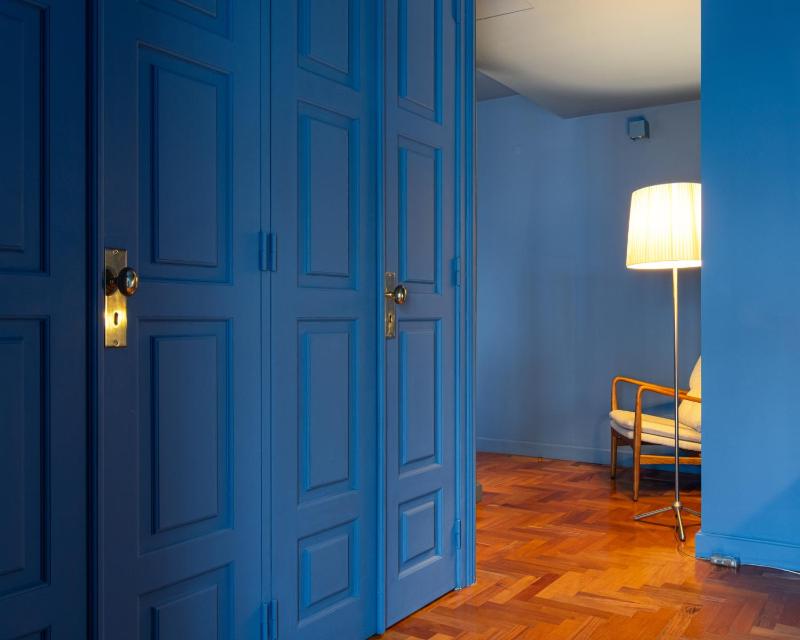 Deluxe Double Room with City View image 1