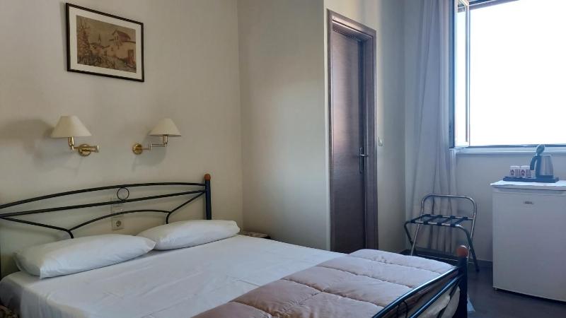 Triple Room image 2