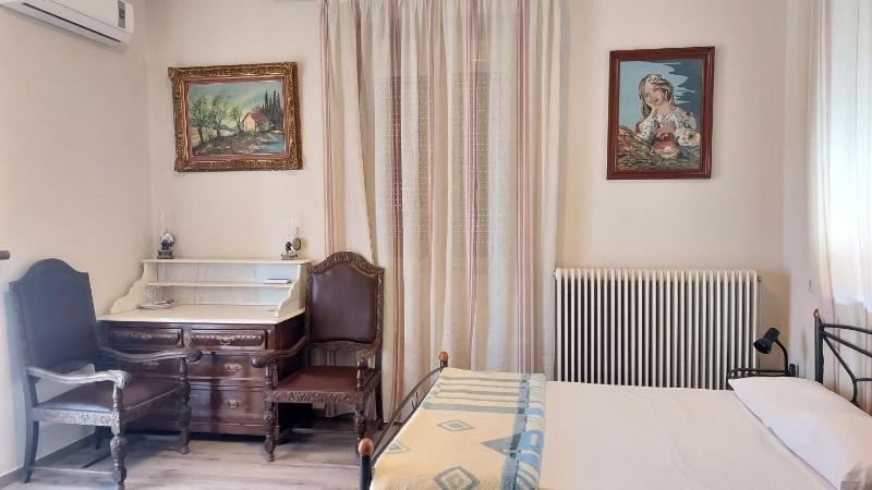 Triple Room with Balcony image 2