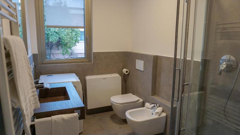 Sirmio Apartments - Darsena Stay - image 25