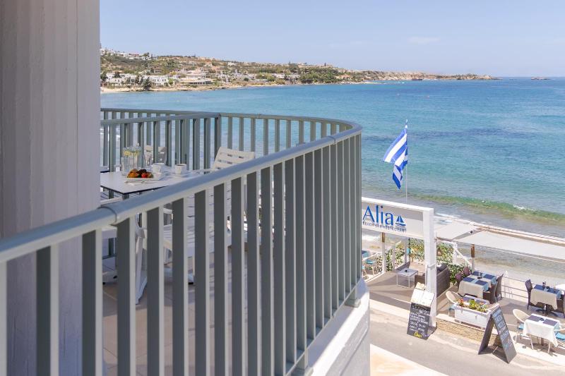 Alia Beach Hotel by Estia - image 18