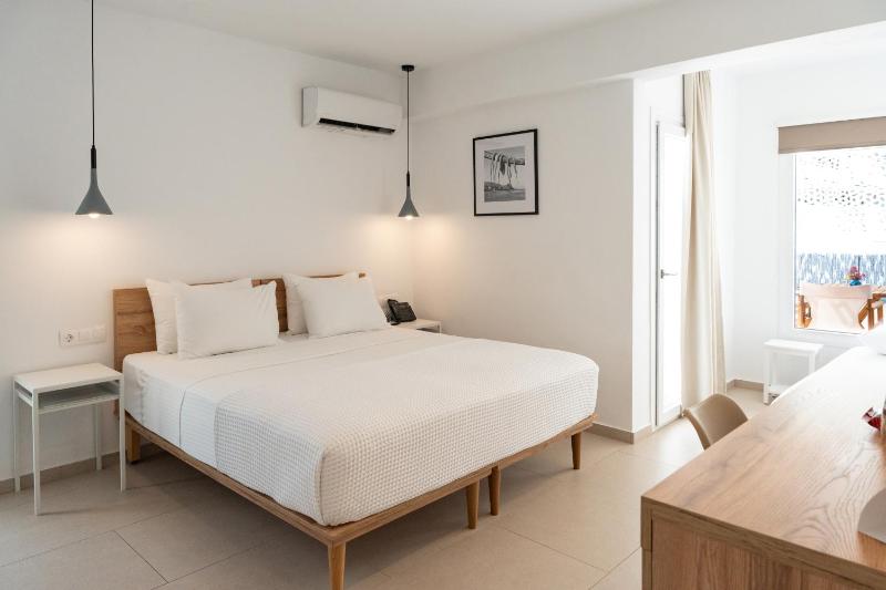 Sea Breeze Hotel - image 27