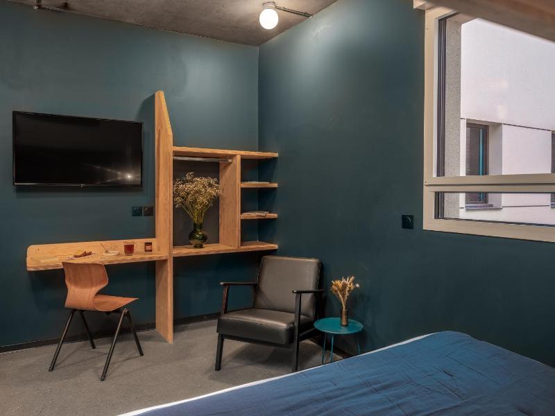 Eklo Hotels Montpellier Centre Gare Saint-Roch - image 12