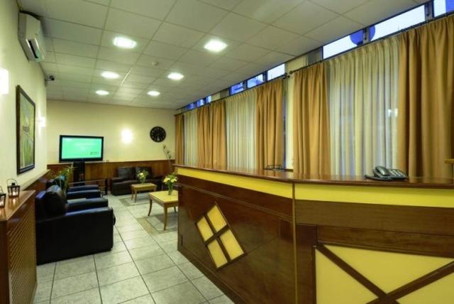 Hotel Admitos - image 17