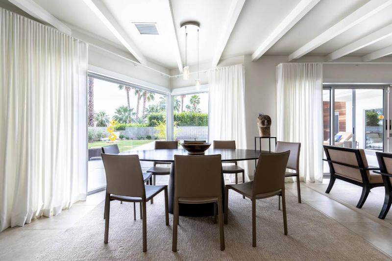 Villa Annika - Beautiful Villa with Large Pool and Spa - image 7