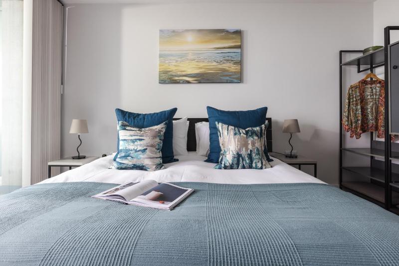 St Michaels Luxury Apartments - image 11