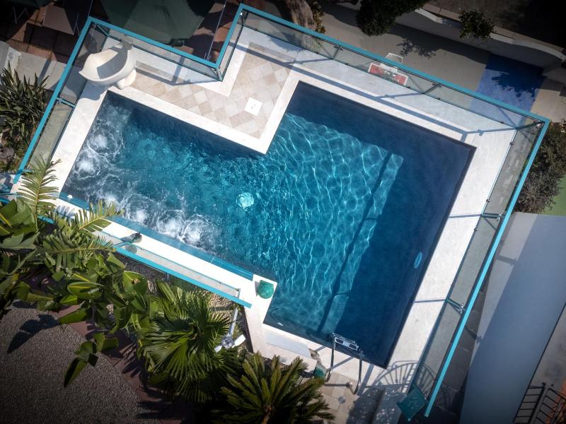 Villa Islamorada Pool and Sea View - image 5
