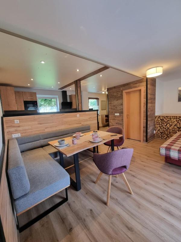 Two-Bedroom Apartment with Mountain View image 1
