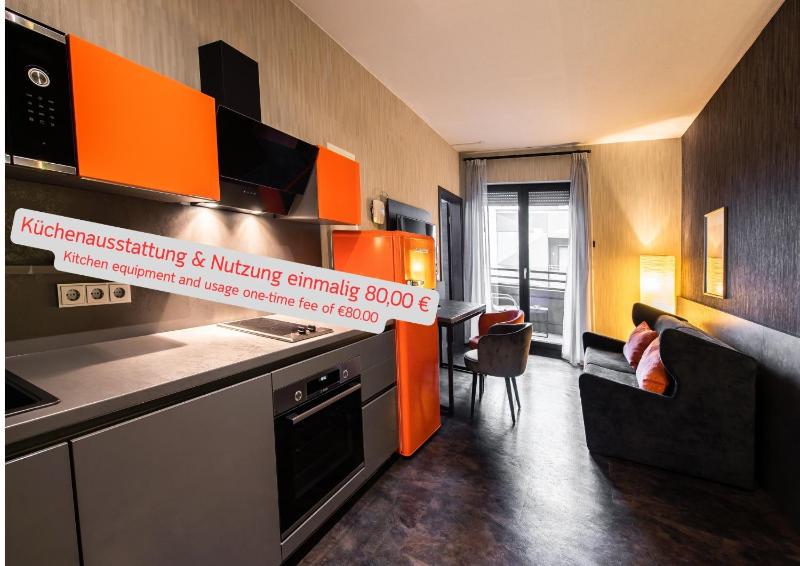 Junior Suite with Balcony image 3