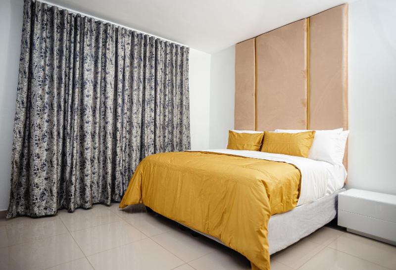 Shobalenku Opulent apartments - image 9
